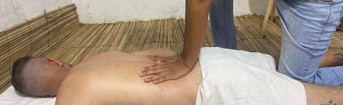 Massoterapia Linha 8 | Terapeutas