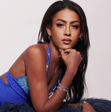 Alexia Dudas | Terapeutas