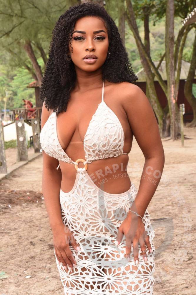 Ariane Veena | Terapeutas Ariane Veena | Terapeutas