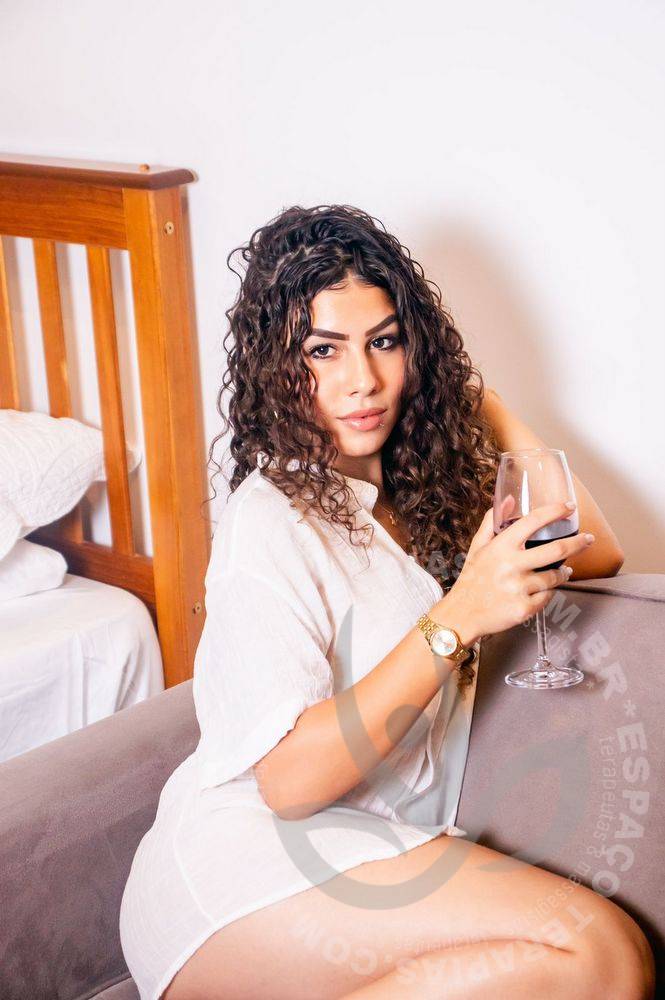 Rebeca Diamond | Terapeutas Rebeca Diamond | Terapeutas