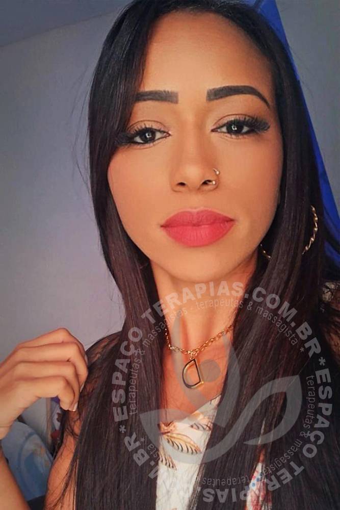 Bruna Lokal Spa | Terapeutas Bruna Lokal Spa | Terapeutas